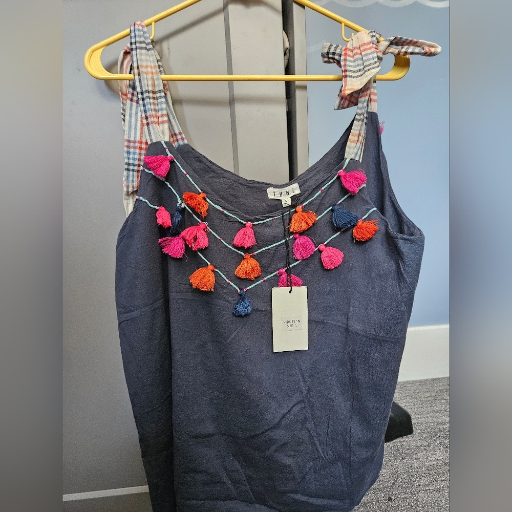 Tie shoulder tank